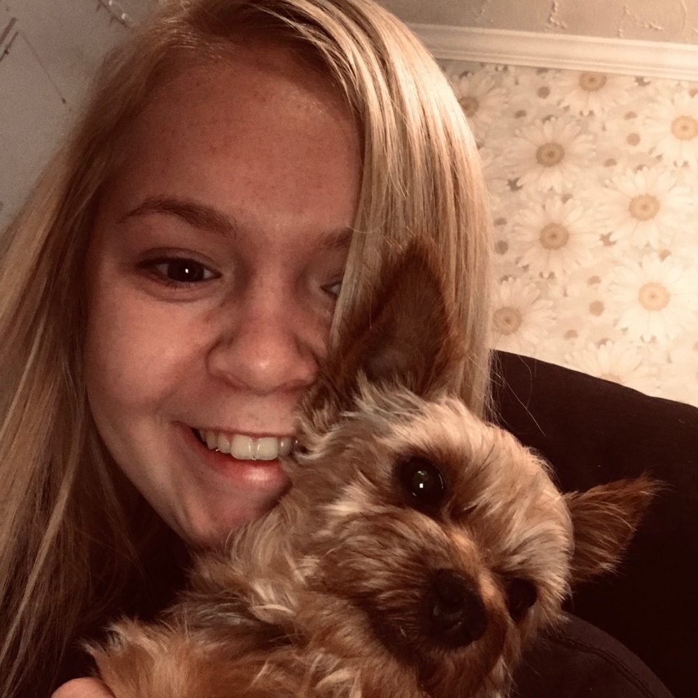 Meet your Posher, Kenzie